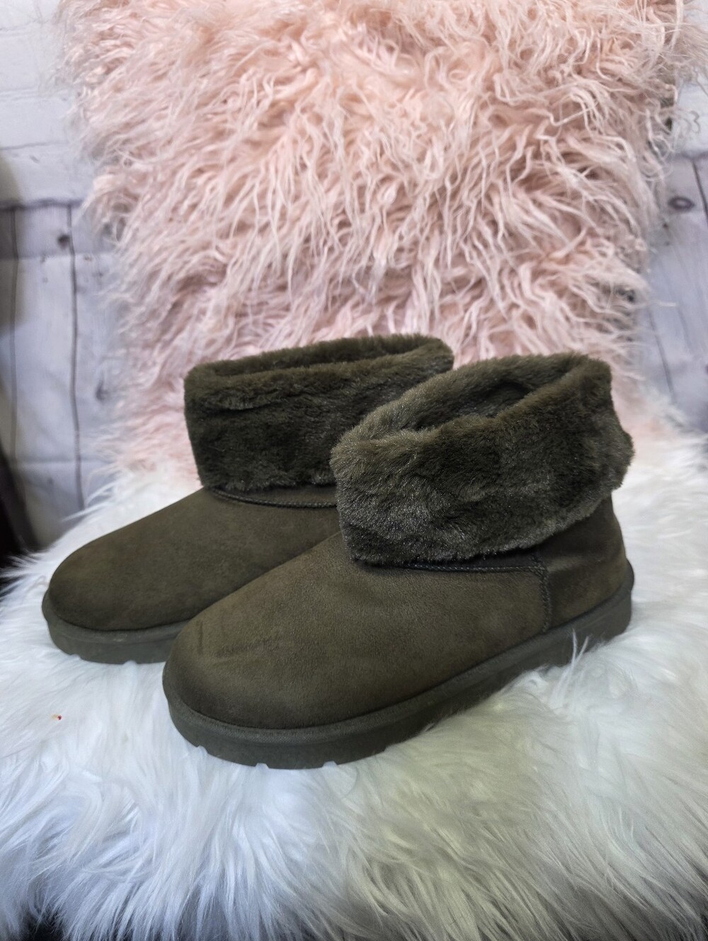 CL by Laundry Olive Faux-Fur Cuff Slip-On Ankle Slippers